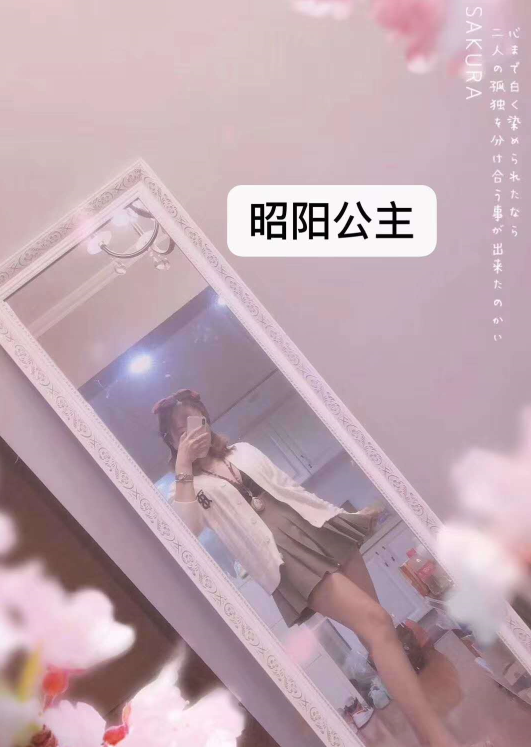 双飞姐妹花，配合都不错